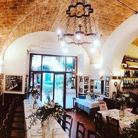 Bed And Breakfast Mblo Fondi Ngoại thất bức ảnh