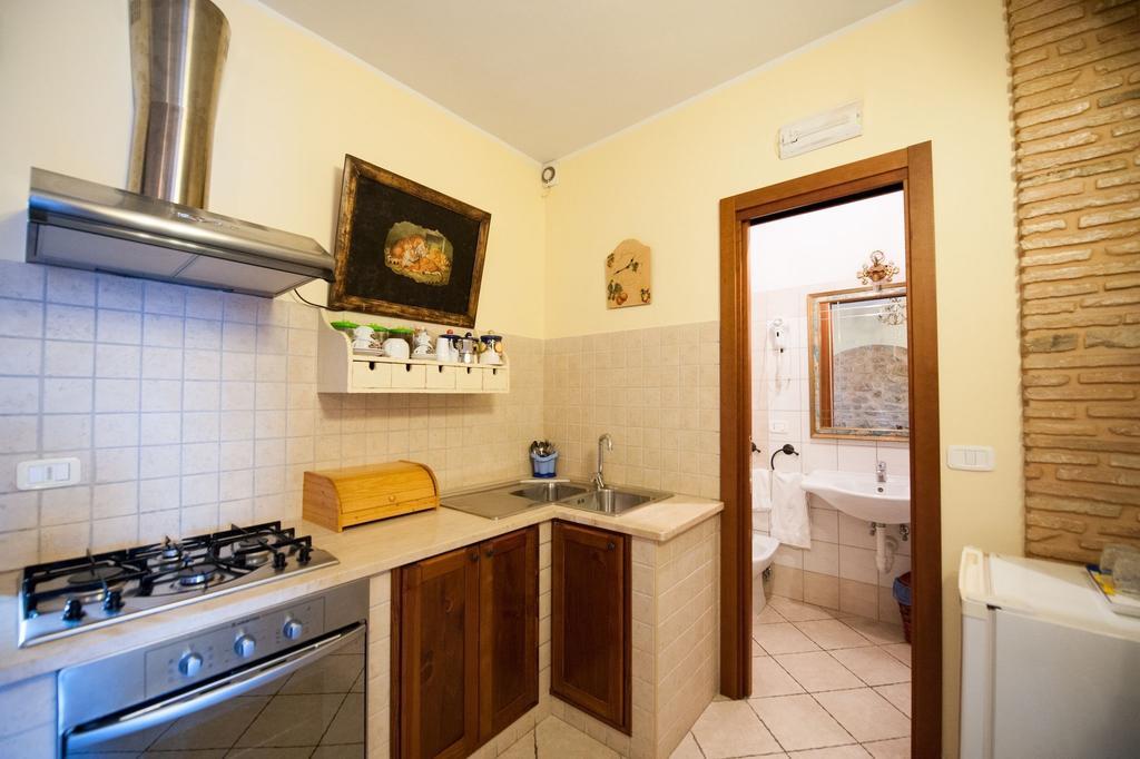 Bed And Breakfast Mblo Fondi Ngoại thất bức ảnh