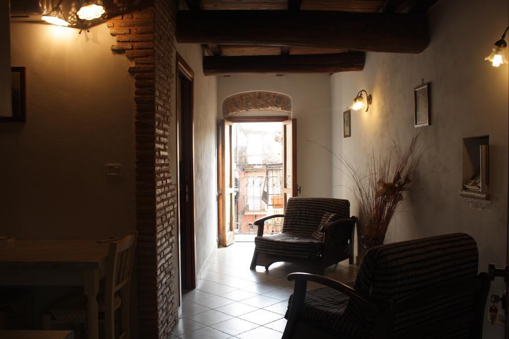 Bed And Breakfast Mblo Fondi Ngoại thất bức ảnh